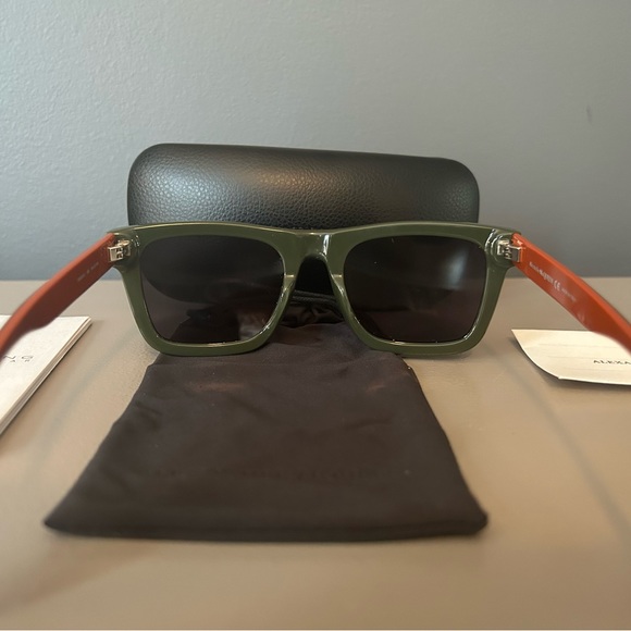 NWOT. Alexander McQueen sunglasses. - Picture 2 of 6